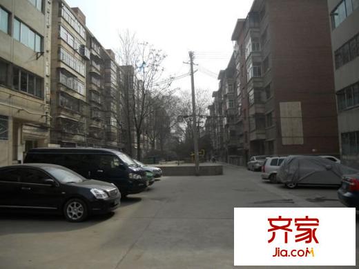 南街花園小區(qū)外景圖 