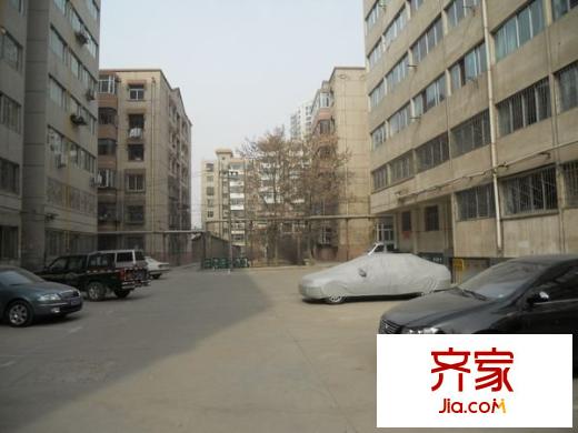 南街花園小區(qū)外景圖 