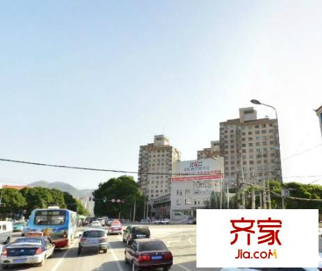 省政府家屬院(雁灘橋頭)外景圖省政府家屬院（雁灘橋頭） 