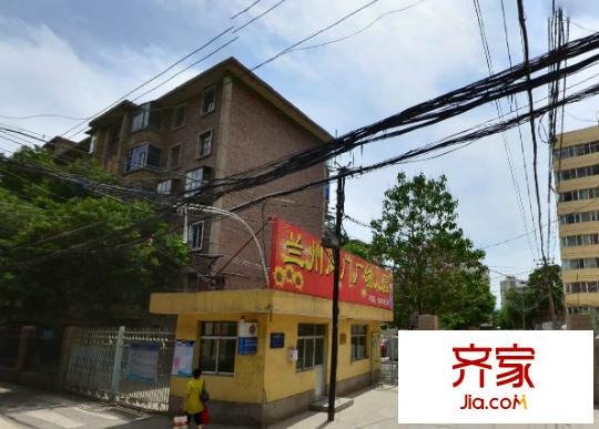 閥門廠生活區(qū)雅苑小區(qū)14-15號(hào)樓外景圖 