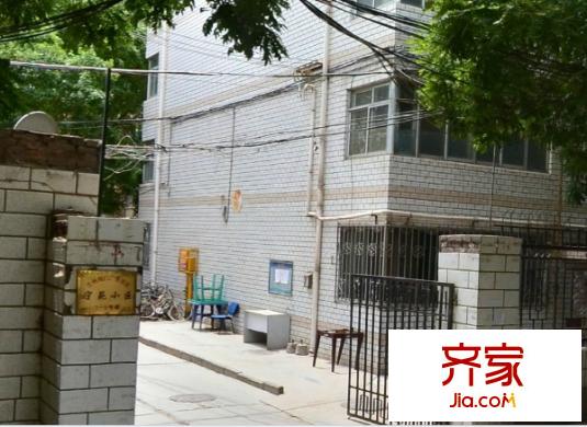 閥門廠生活區(qū)寧苑小區(qū)1-5號(hào)樓外景圖 
