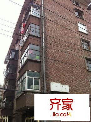 卷煙廠家屬院外景圖 