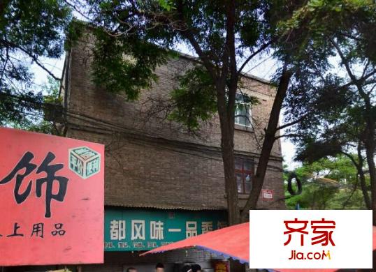 電機(jī)廠家屬院外景圖 