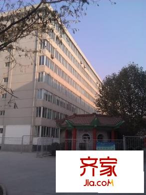 行政學(xué)院家屬院外景圖 