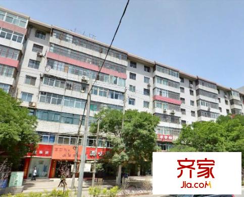 七建家屬院(嘉峪關(guān)西路)外景圖七建家屬院（嘉峪關(guān)西路) 