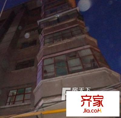 新廈開發(fā)公司家屬院外景圖 