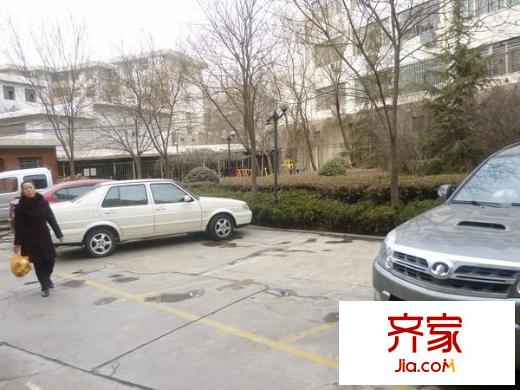 雁灘中級法院家屬院外景圖 