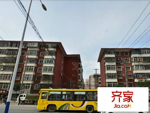 鐵二中小區(qū)外景圖 