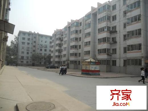 長(zhǎng)風(fēng)東苑小區(qū)外景圖 