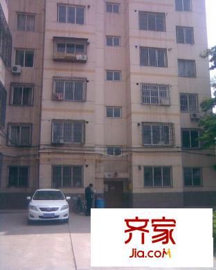 雁灘中級法院家屬院外景圖 
