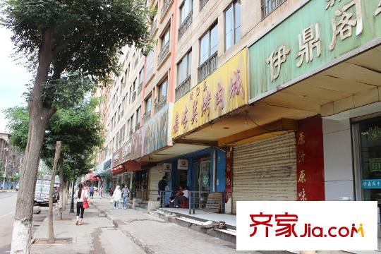 普天格蘭綠都項(xiàng)目配套餐館