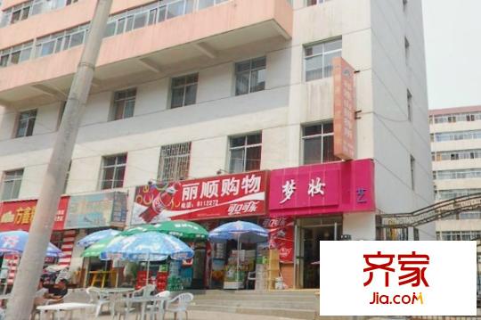力行新村小區(qū)外景圖 
