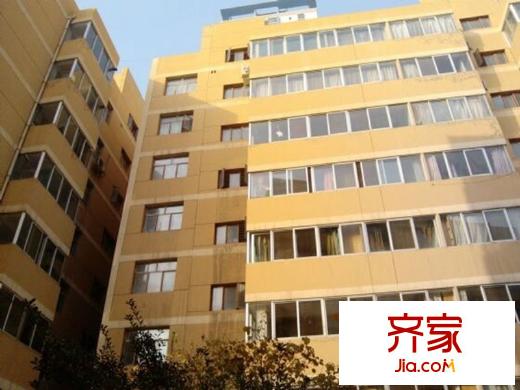 公交公司家屬院外景圖 