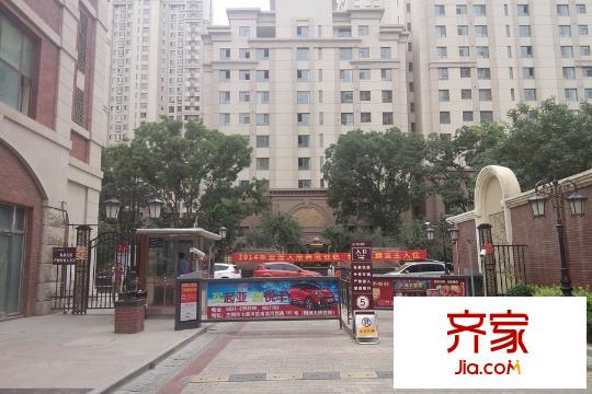 普天格蘭綠都小區(qū)入口（20150914）