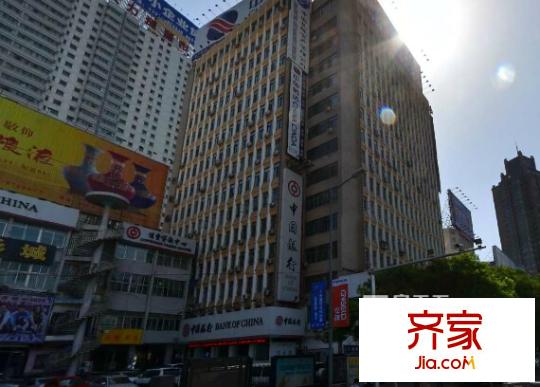 廣場(chǎng)南口外景圖 
