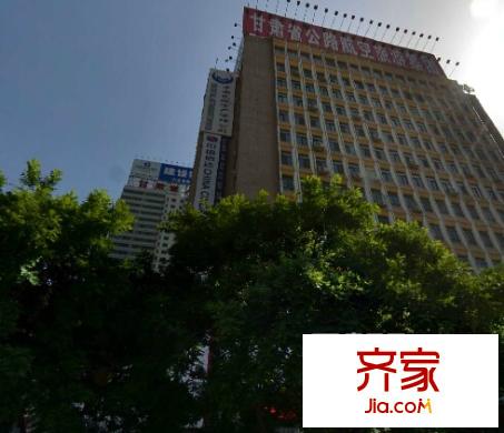 廣場(chǎng)南口外景圖 