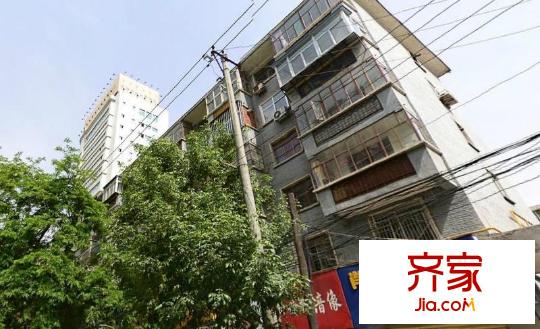 西關(guān)下溝農(nóng)牧廳家屬院外景圖 