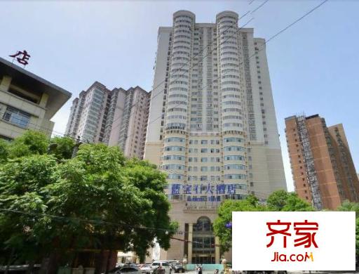 藍(lán)寶石大廈外景圖