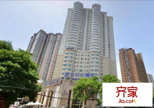 藍(lán)寶石大廈外景圖
