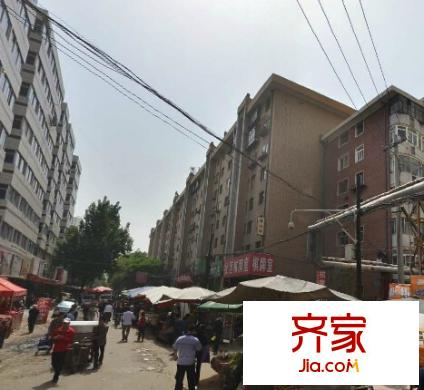 機(jī)車(chē)廠(chǎng)一區(qū)家屬院外景圖 