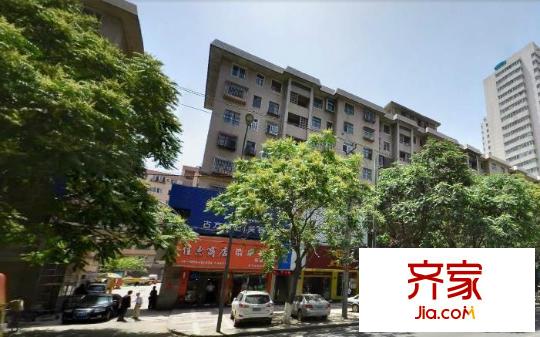 長(zhǎng)虹嘉園北門(mén)口(胖媽媽手抓樓上)外景圖長(zhǎng)虹嘉園北門(mén)口（胖媽媽手抓樓上） 