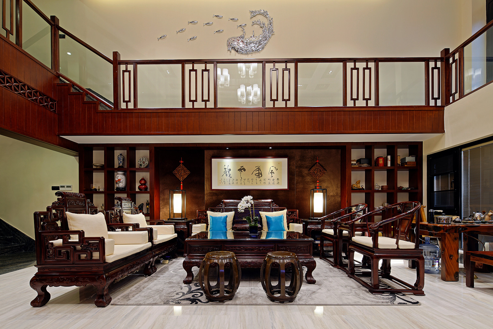 中式风格,别墅装修,20万以上装修,140平米以上装修,客厅,沙发,沙发背景墙,褐色