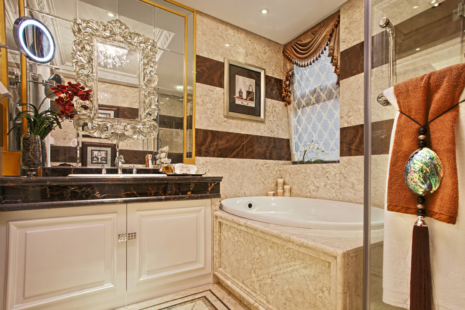 欧式风格,140平米以上装修,豪华型装修,别墅装修,卫生间,浴缸,暖色调