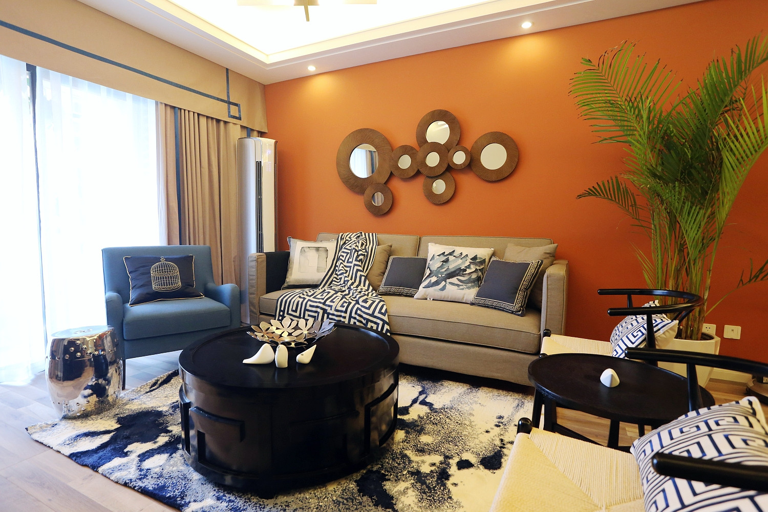 中式风格,15-20万装修,三居室装修,100平米装修,客厅,沙发,沙发背景墙,橙色