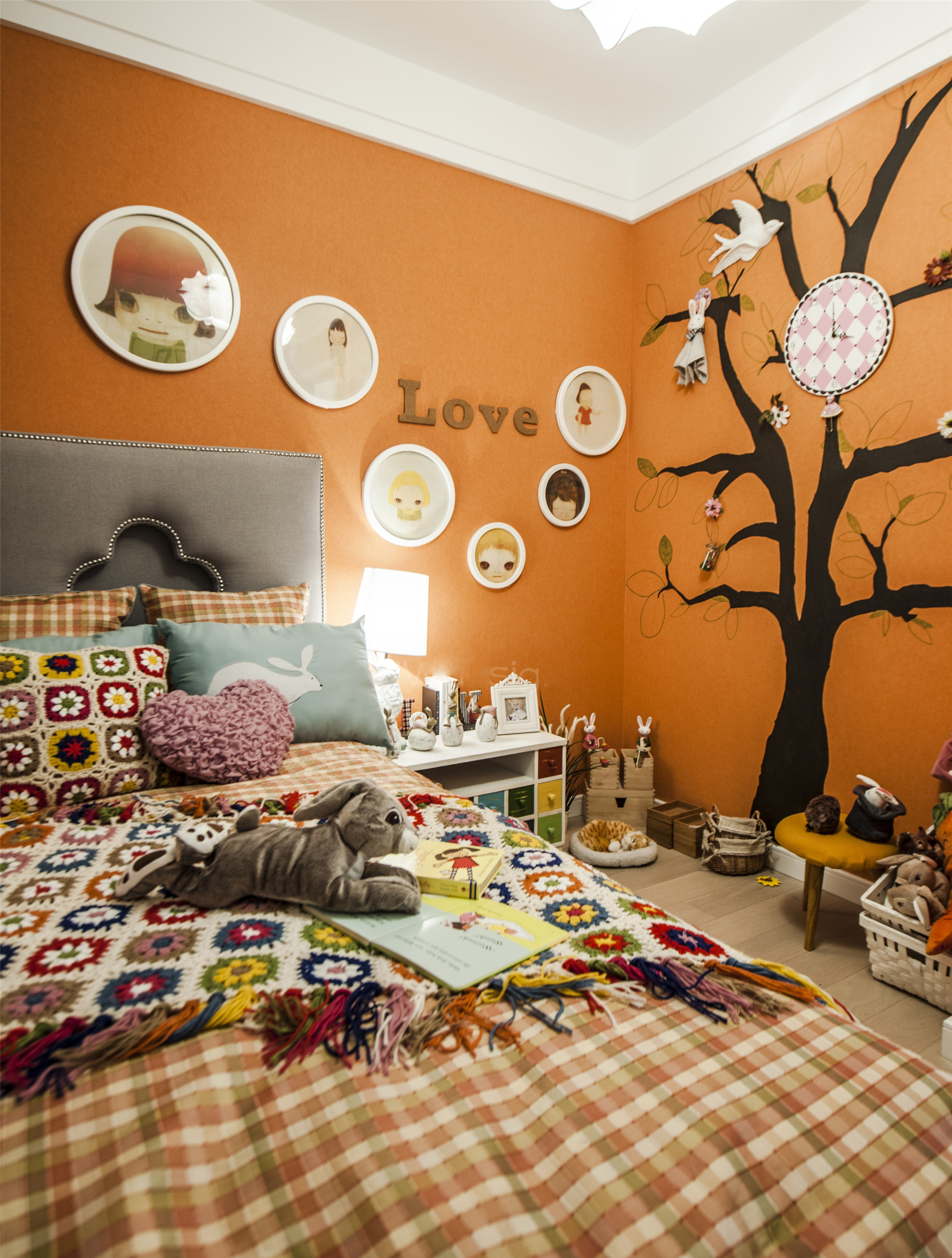 60平米装修,二居室装修,10-15万装修,儿童房,北欧风格,卧室背景墙,橙色