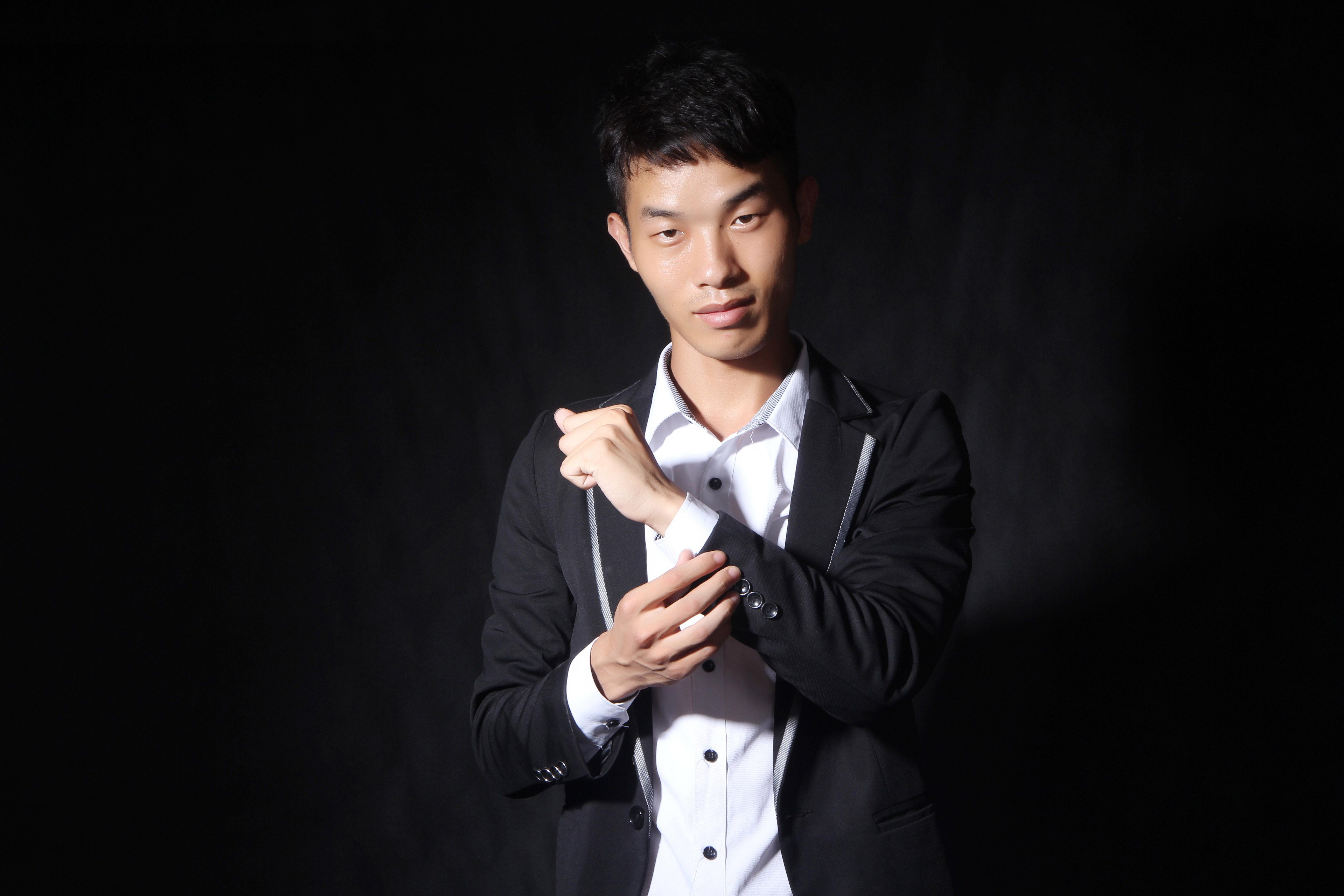 SEO陈小龙个人简介 齐家