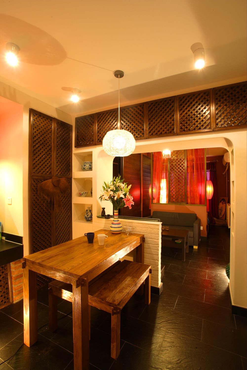 东南亚风格,5-10万装修,40平米装修,小户型装修,餐厅,餐桌,原木色