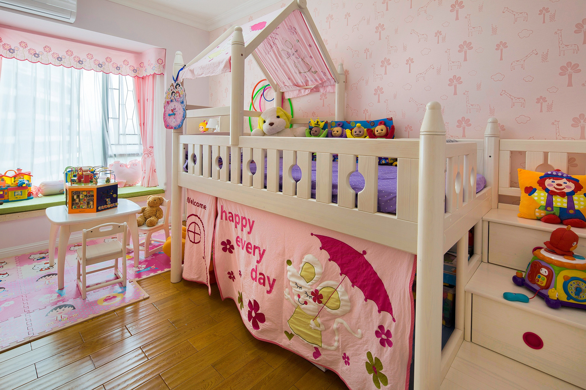 美式风格,120平米装修,三居室装修,20万以上装修,儿童房,背景墙,儿童床,粉色