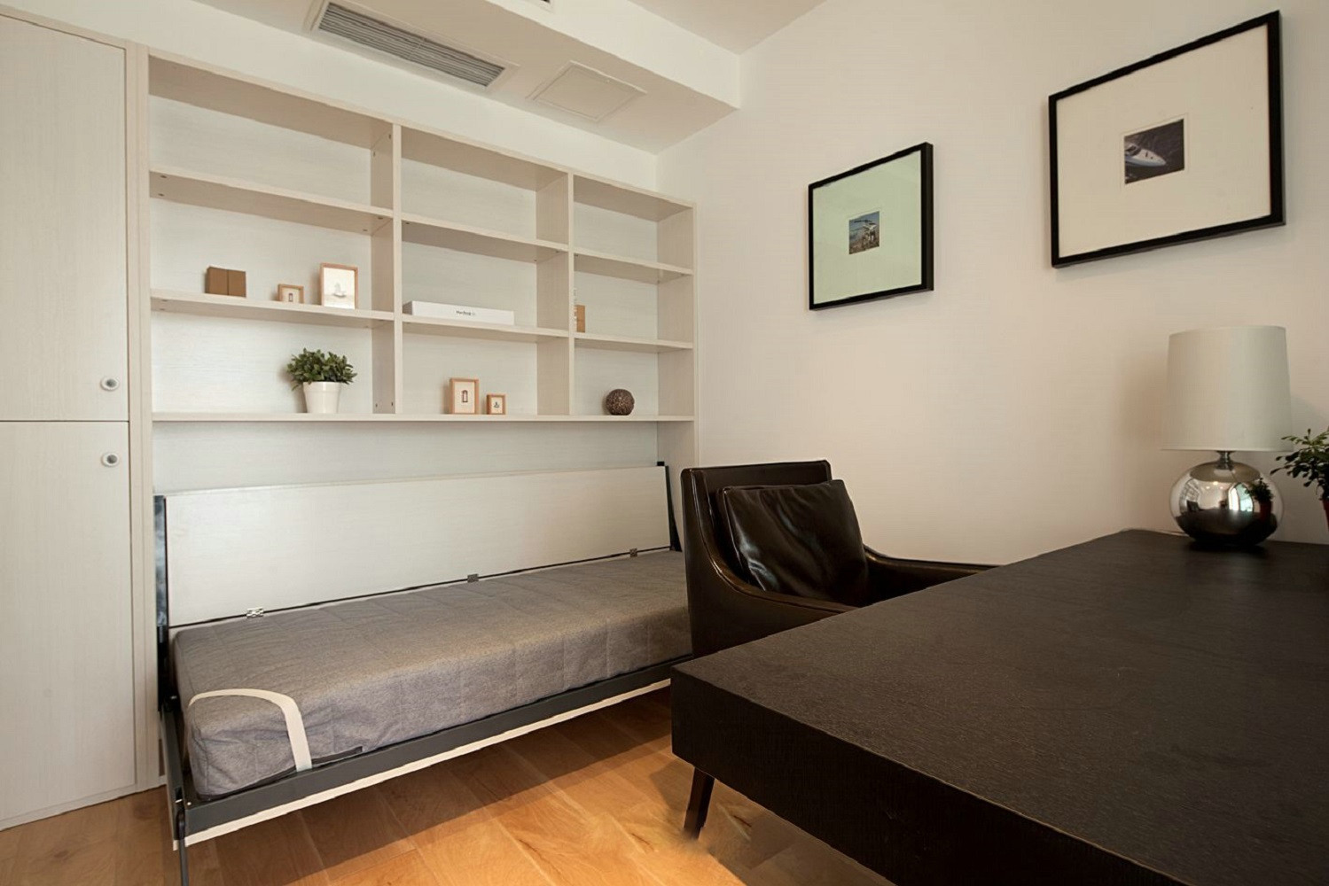 三居室现代简约装修可变沙发设计
