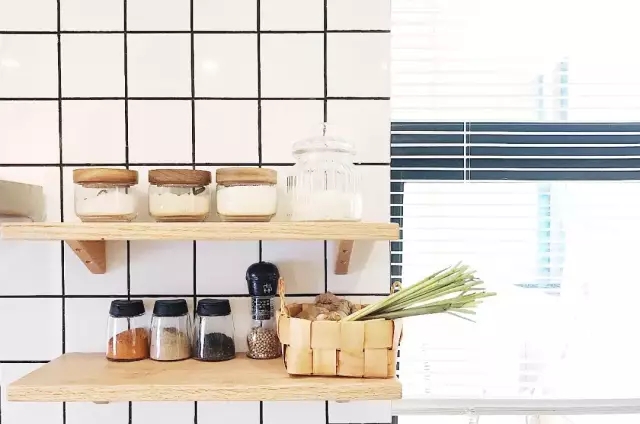 厨房台面如何保持干净整洁?