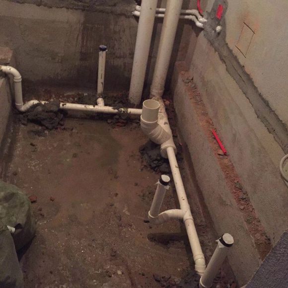 【每日一招装修无忧】卫生间门口地板受潮发霉,只因这个细节没想到,你