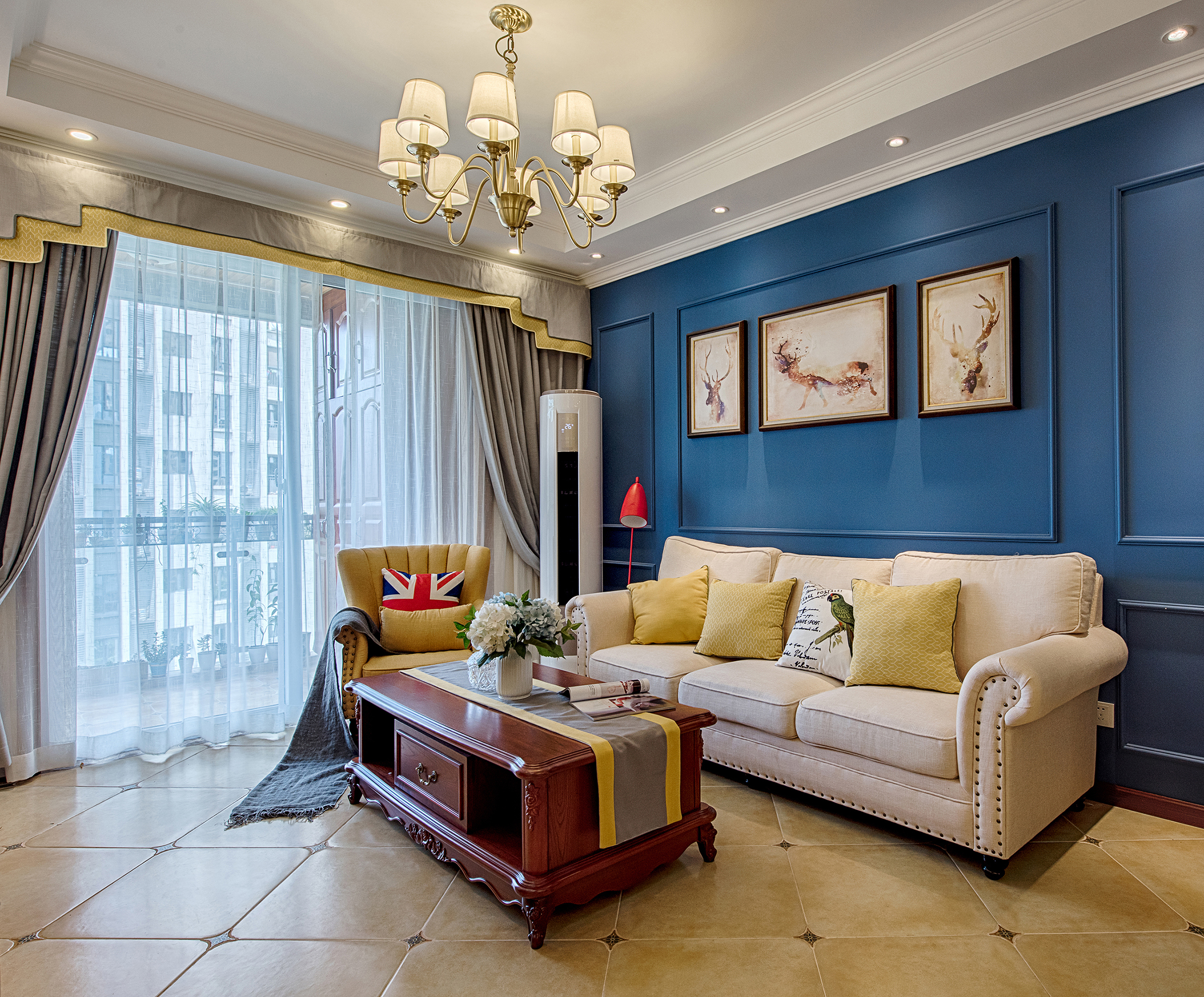 美式风格,15-20万装修,二居室装修,70平米装修,客厅,沙发背景墙,蓝色
