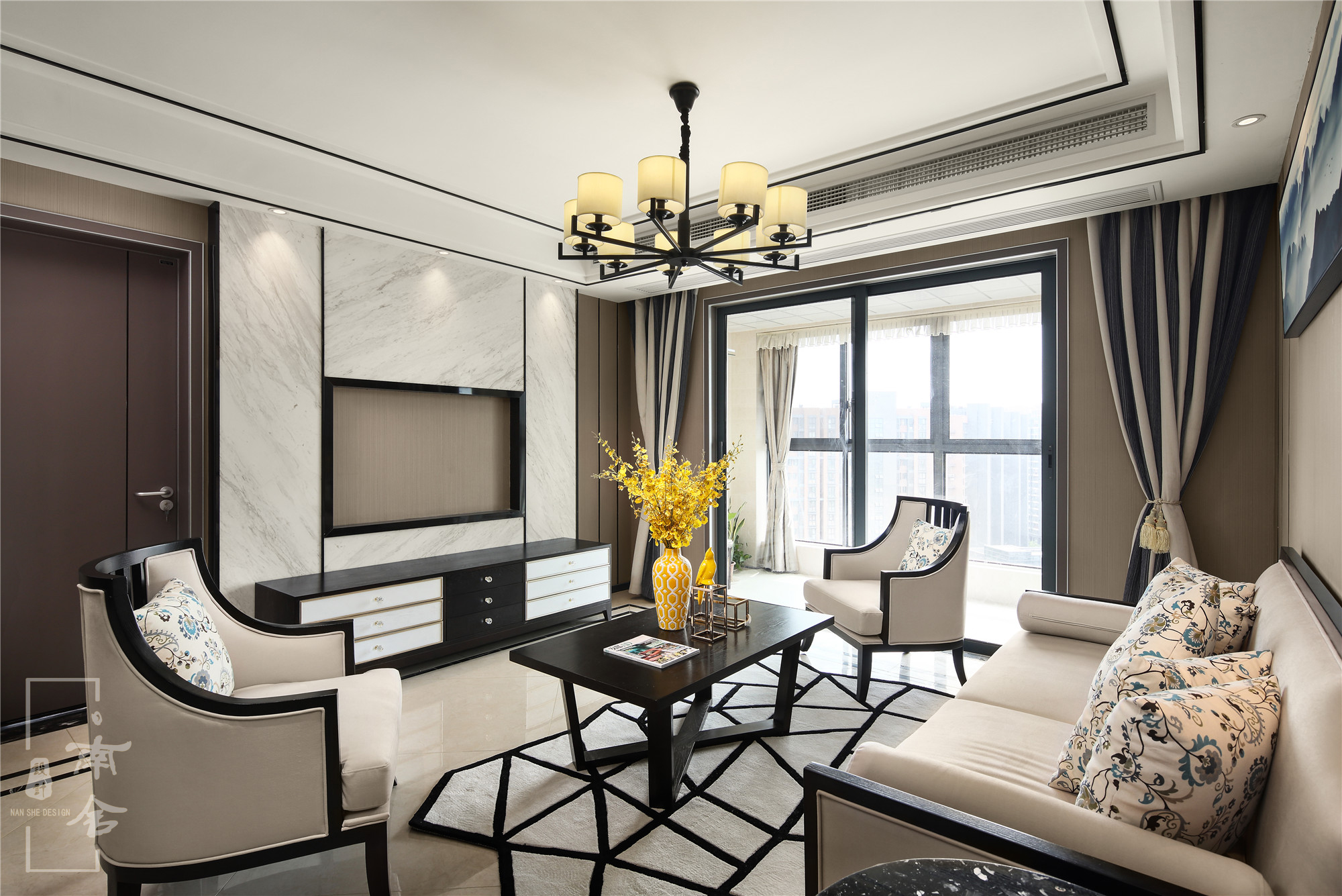 中式风格,120平米装修,三居室装修,20万以上装修,客厅,电视背景墙,白色
