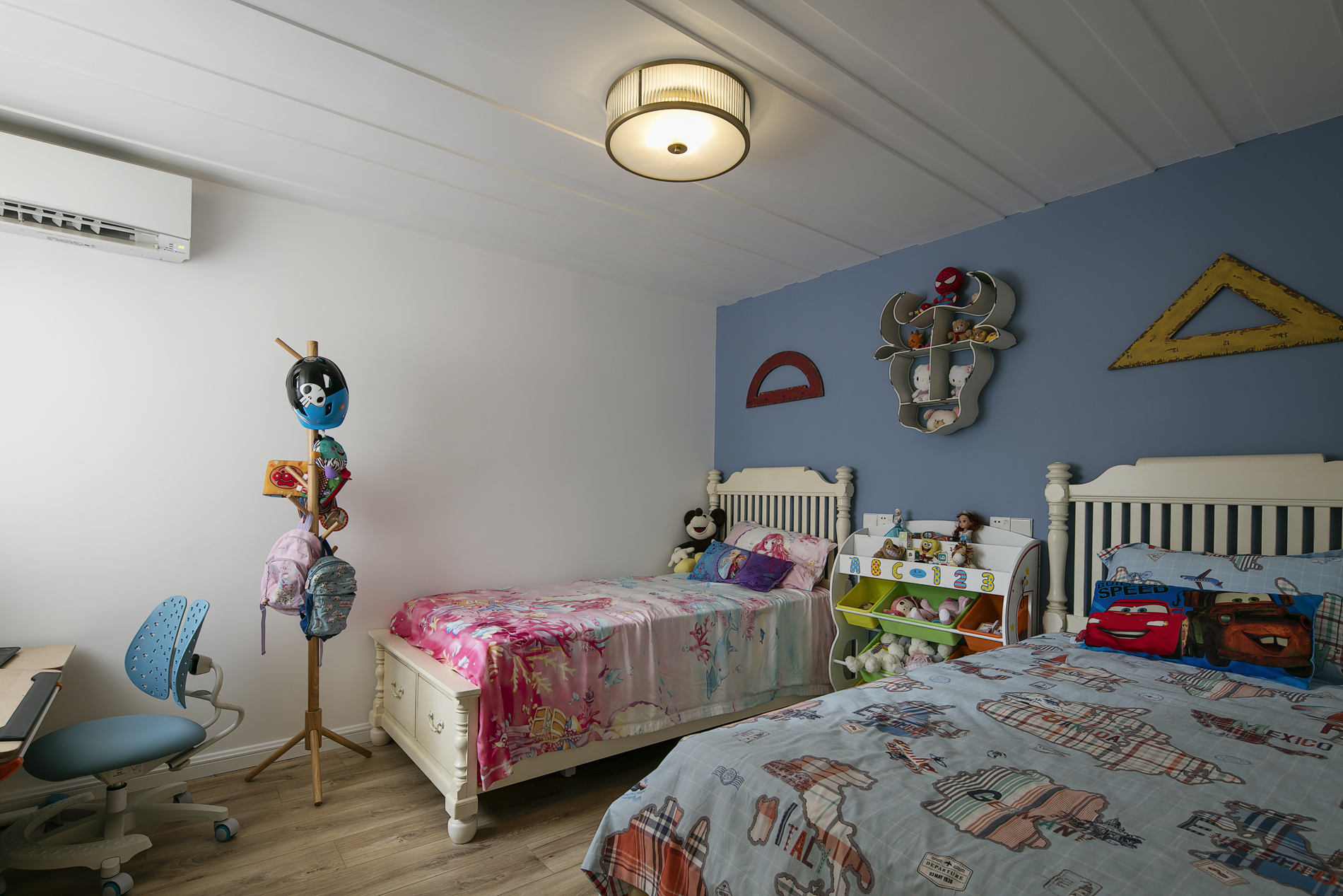 美式风格,100平米装修,三居室装修,20万以上装修,儿童房,儿童床,蓝色