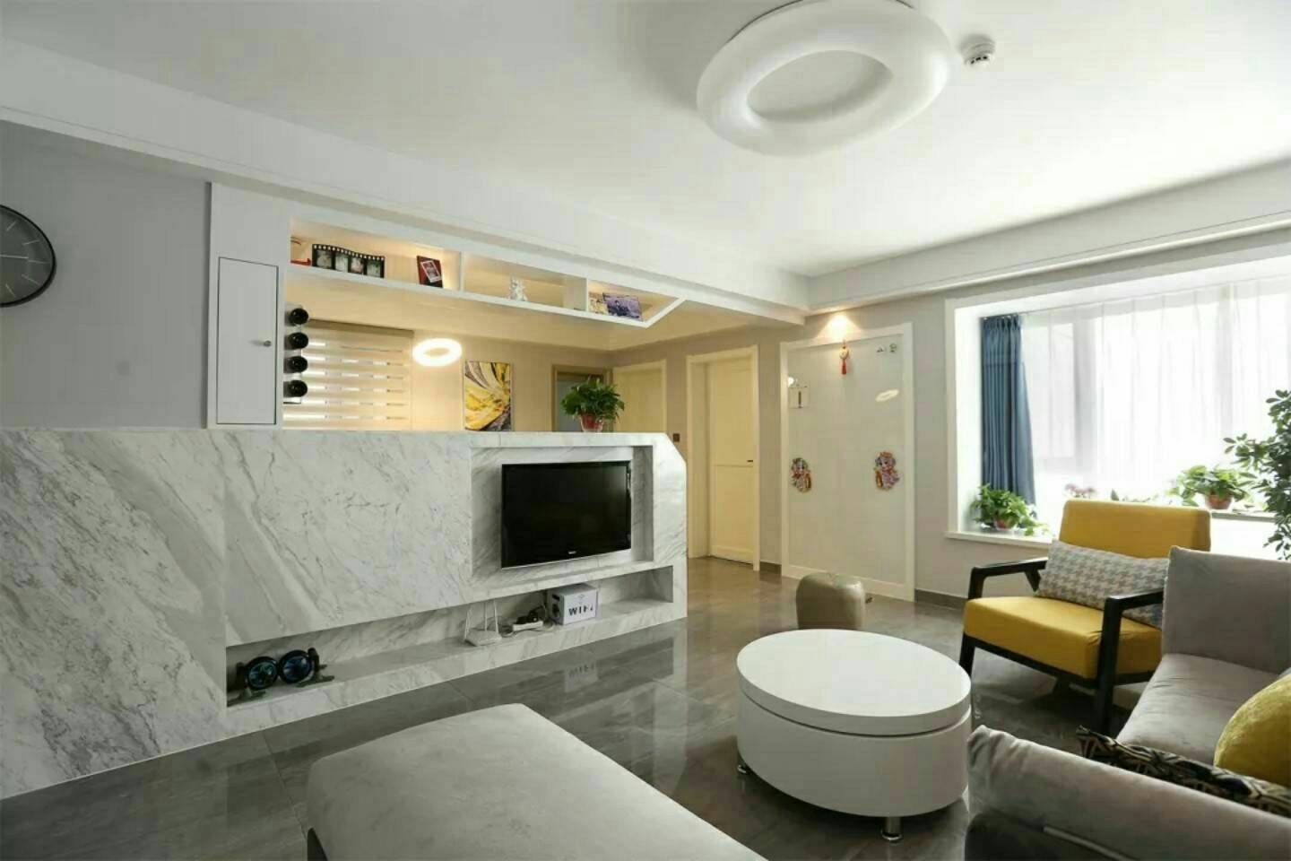 90m现代简约两居室，大理石电视墙+吧台，温情又精致!