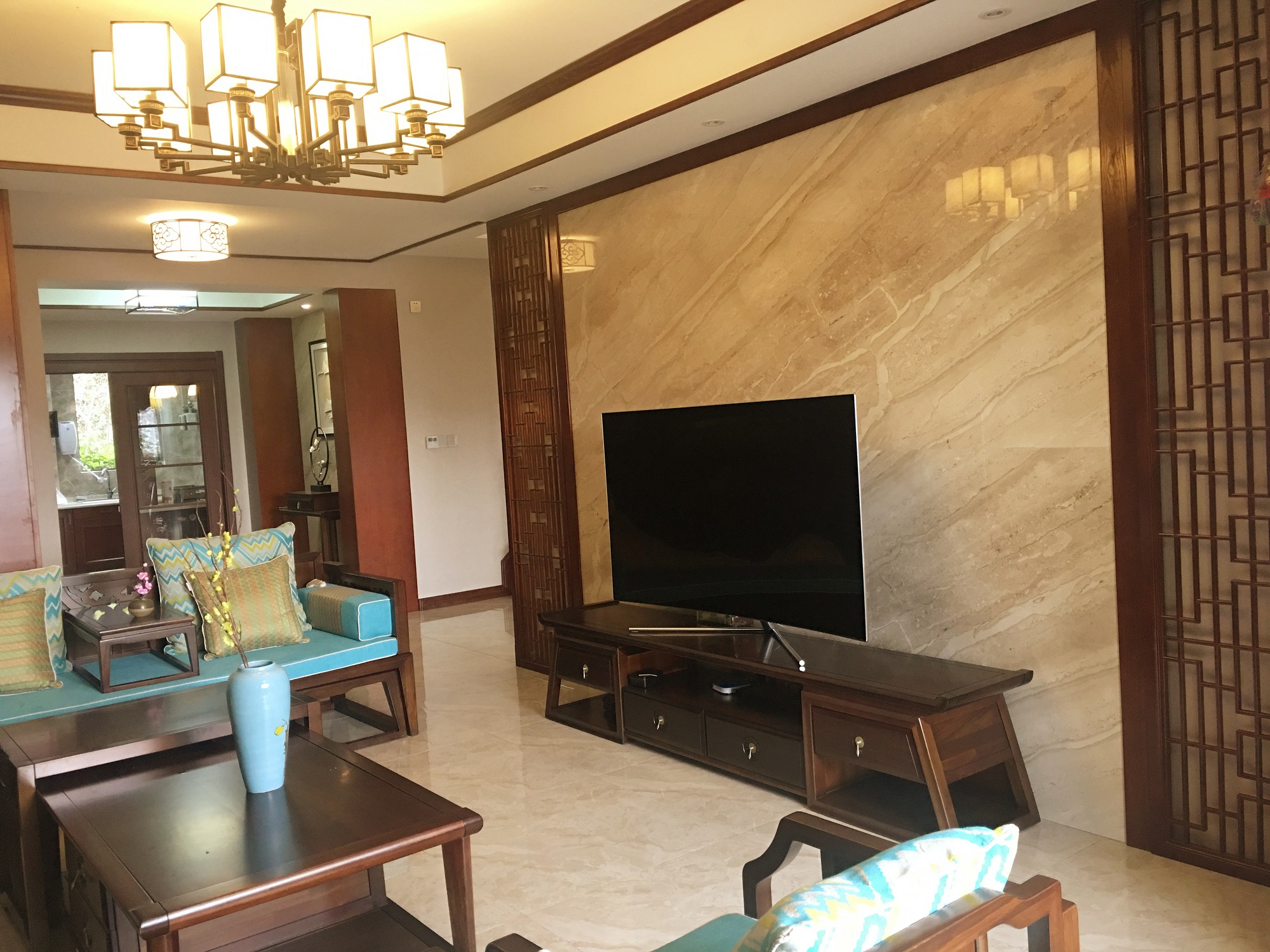 中式风格,三居室装修,140平米以上装修,20万以上装修,客厅,电视背景墙,白色
