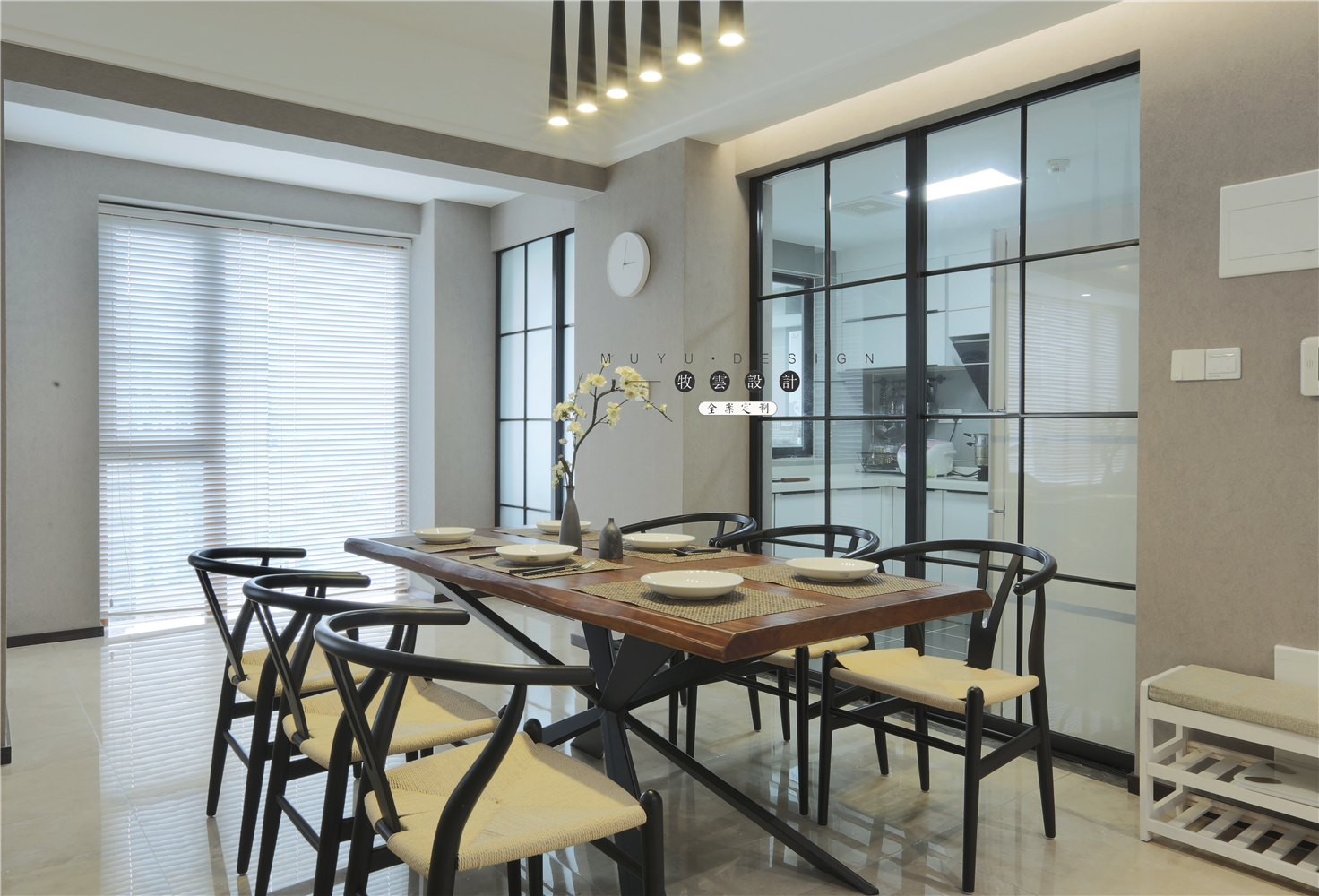 120平米装修,二居室装修,15-20万装修,现代简约风格,餐桌,椅子,灰色
