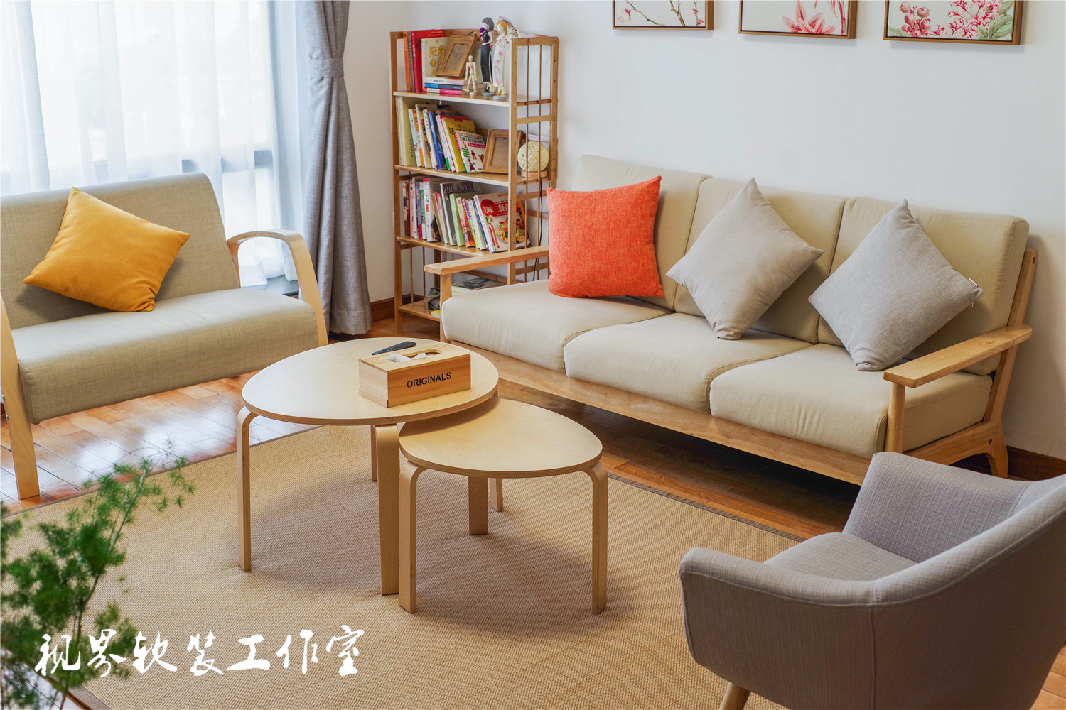 日式风格三居室装修沙发设计