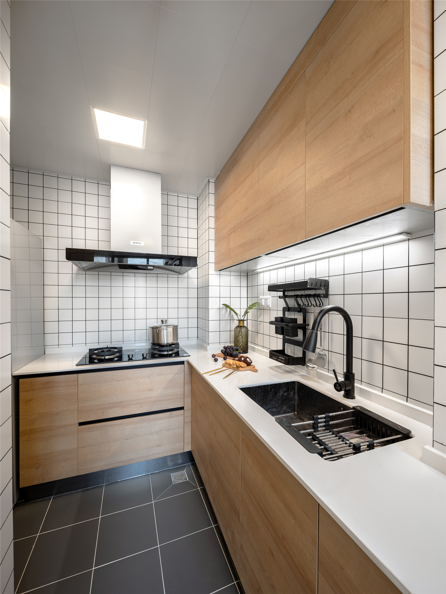 北欧现代二居室厨房装修效果图
