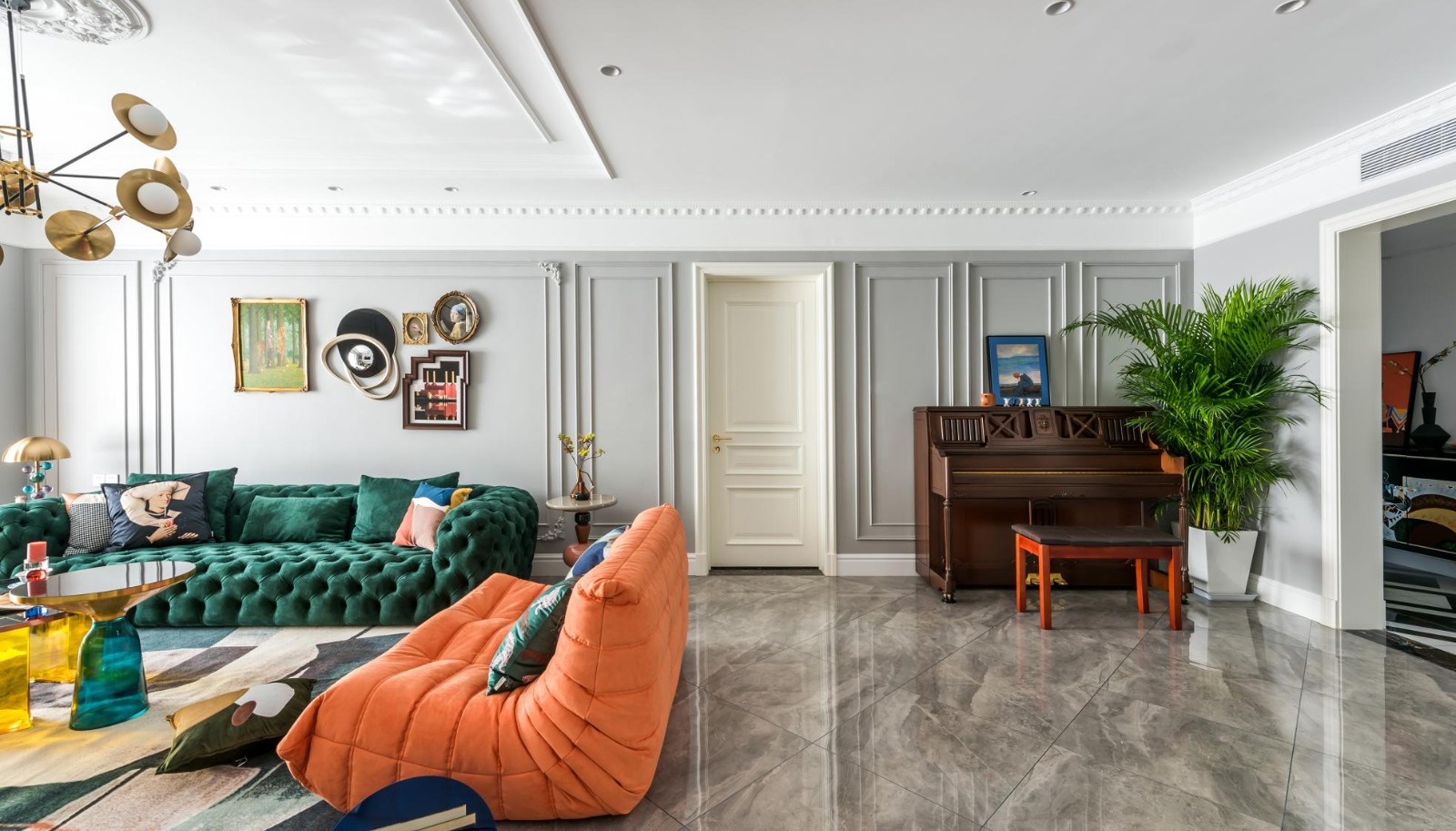 自由的繽紛世界