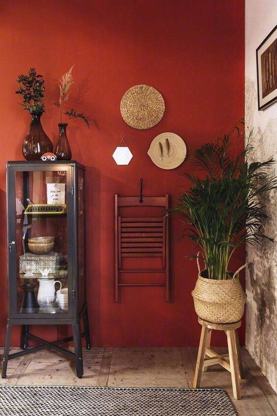 冬天需要一些暖色——红色墙面