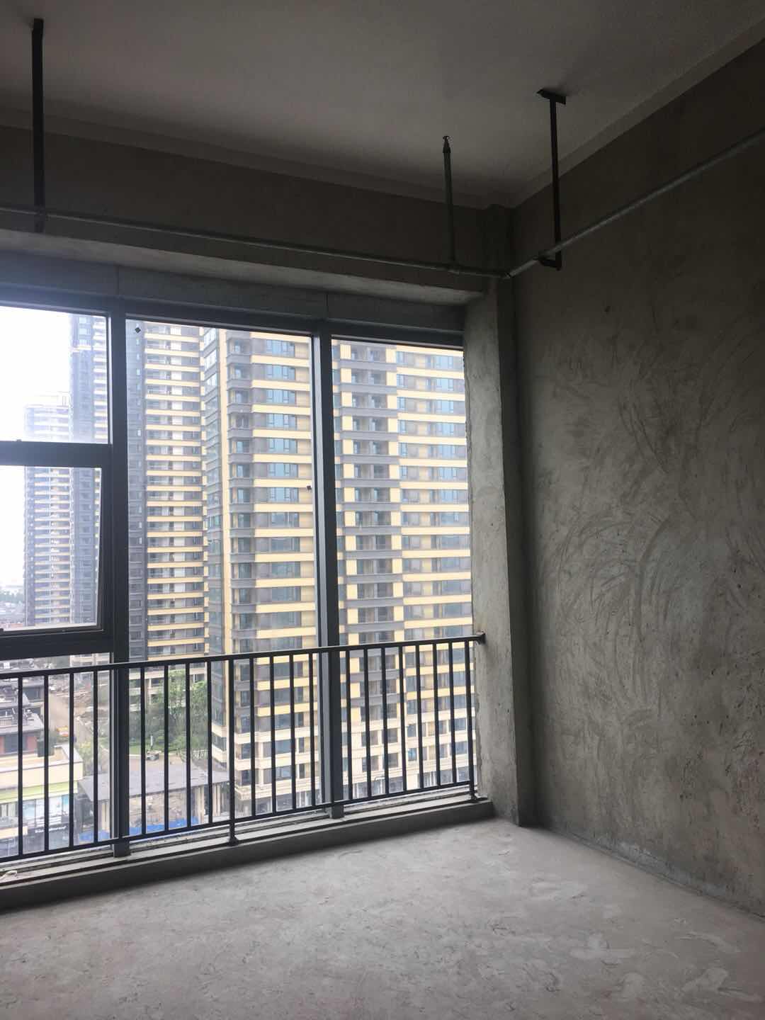 毛胚房 门窗