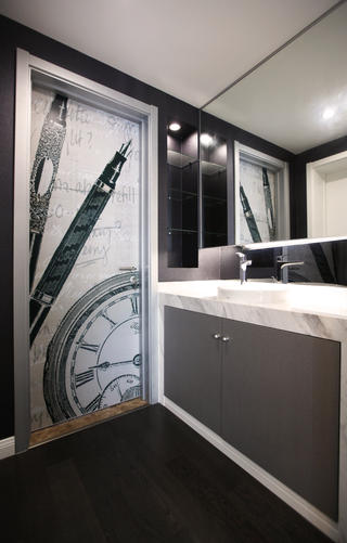 黑白灰调现代简约家卫生间设计