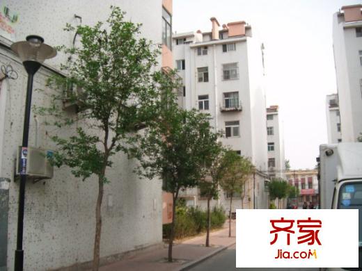 苇湾小区外景图