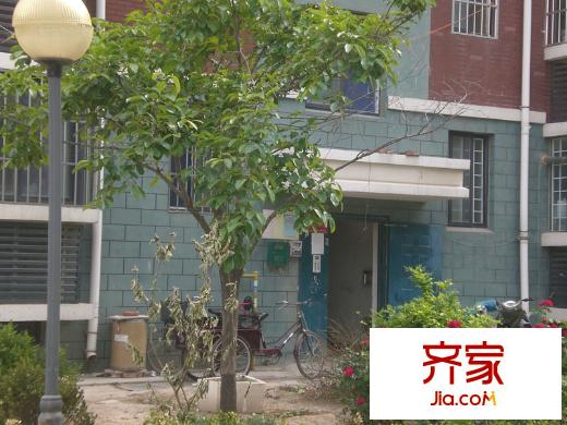 清华园外景图 (2015.5.27)