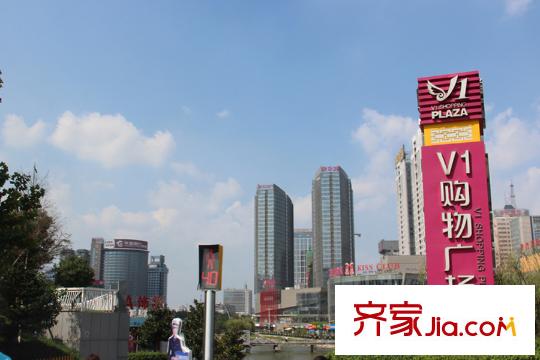 和平广场向南约500米V1购物广场